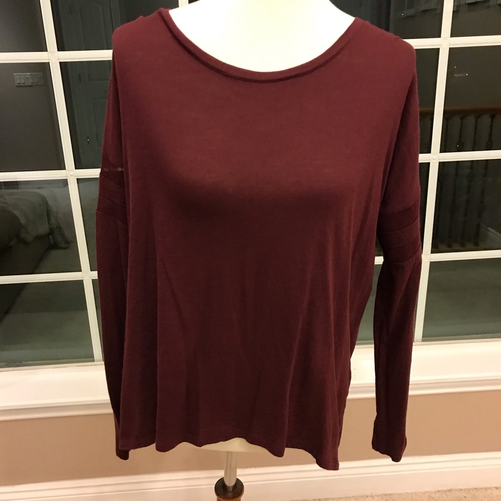 Gap size large burgundy long sleeve shirt
